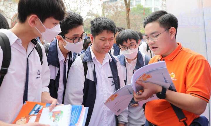 Hỗn loạn tư vấn tuyển sinh trên tiktok, chuyên gia khuyên thí sinh cảnh giác