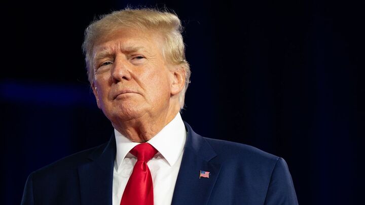 Ông Trump bất ngờ tiết lộ có thể sắp bị bắt giữ