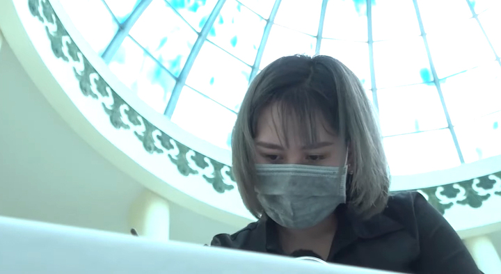 Rùng rợn chuyện nghề trang điểm cho người chết