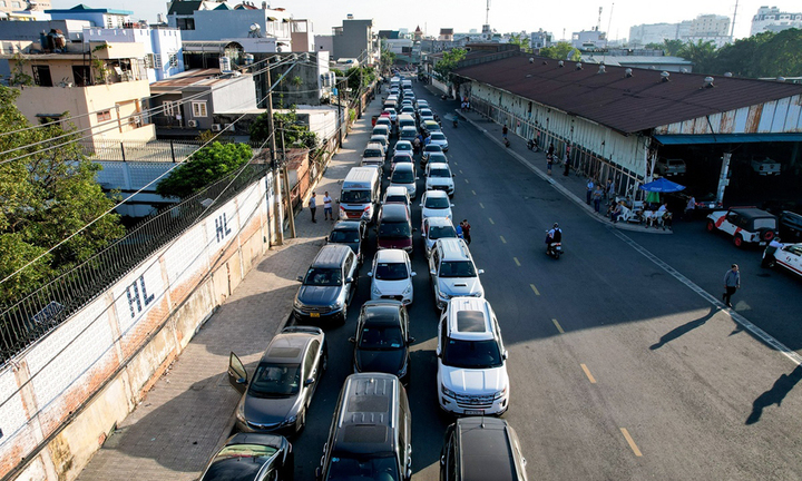 Đề xuất bù thời hạn cho ô tô vừa đăng kiểm trước thông tư mới