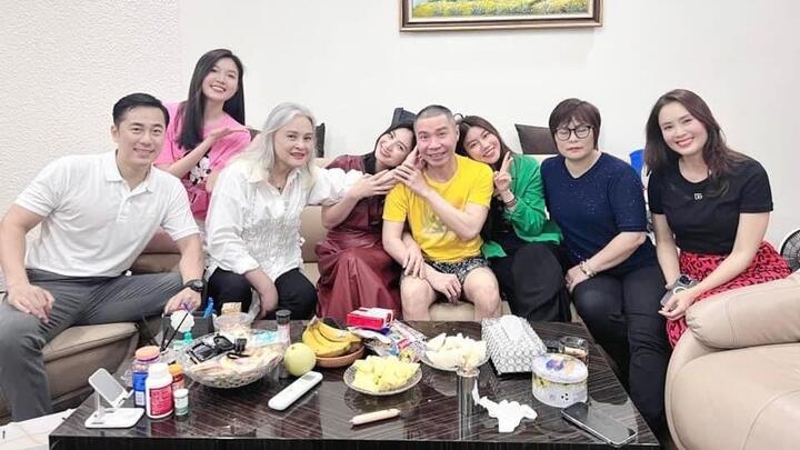 NSND Hoàng Cúc, Hồng Diễm tới nhà thăm NSND Công Lý