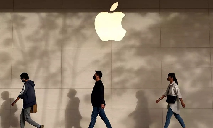 Apple dọa đuổi việc nhân viên nếu không lên văn phòng