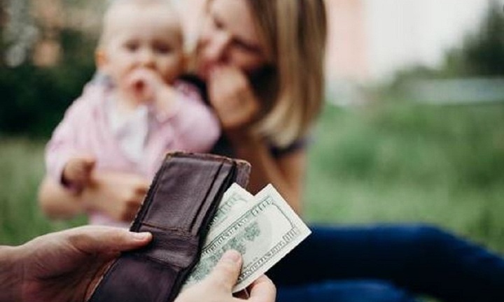 Có quy định cụ thể mức cấp dưỡng nuôi con khi ly hôn không?