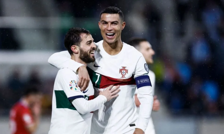 Ronaldo ghi cú đúp, Bồ Đào Nha thắng đậm Luxembourg