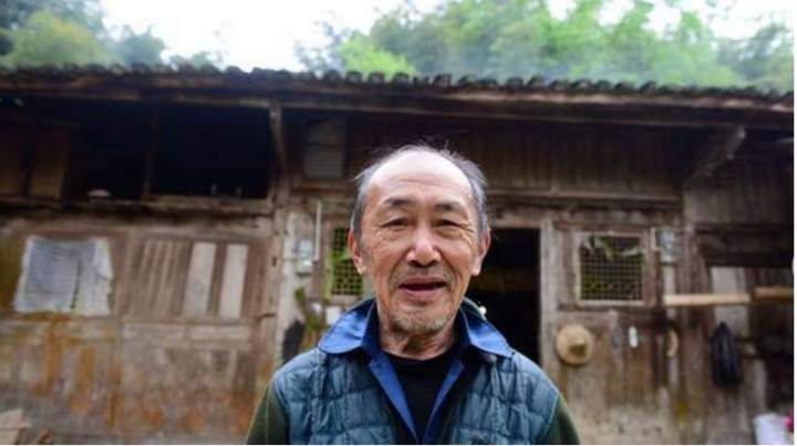 Quyết không bán nhà 400 tuổi, lão nông choáng khi chuyên gia định giá 2.700 tỷ