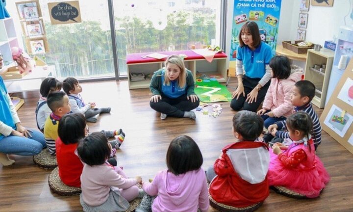 Nhiều phụ huynh đang lo con không sõi tiếng Việt