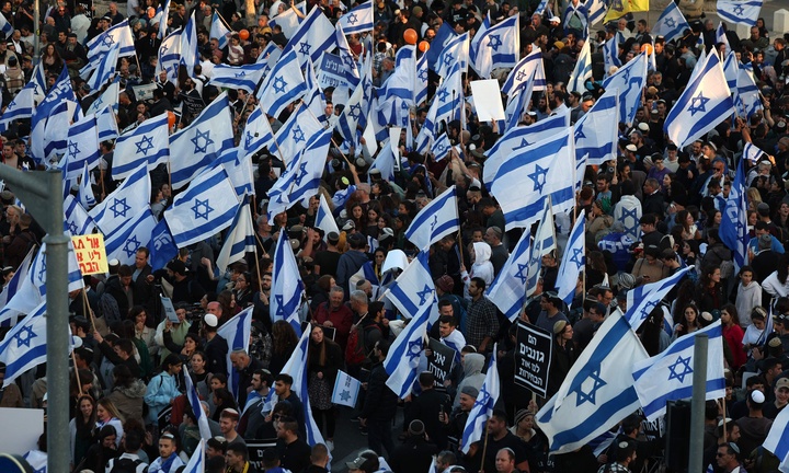 Thủ tướng Israel tuyên bố hoãn cải cách tư pháp