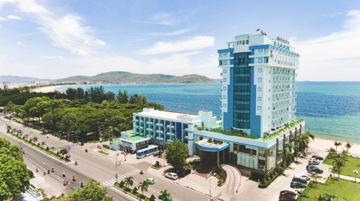 8 khách sạn gần biển rẻ nhất Quy Nhơn