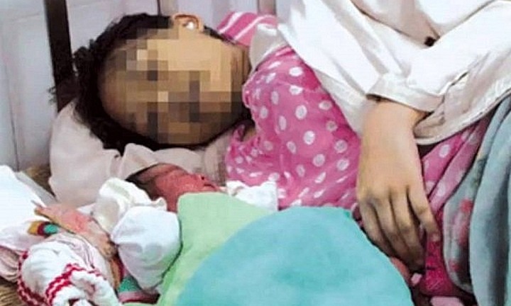Bé gái 13 tuổi sinh con nặng 2,9 kg