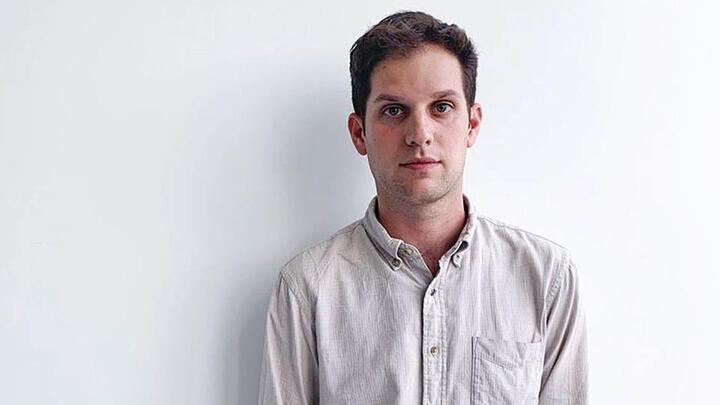 Nga bắt giữ nhà báo Wall Street Journal