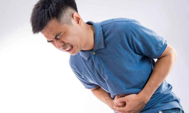 8 căn bệnh 'rình rập' từ cơn đau tức bụng dưới ở nam giới