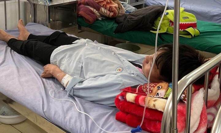 Bạn gái từ chối tình cảm, nam sinh 17 tuổi ở Sơn La uống thuốc trừ sâu tự tử