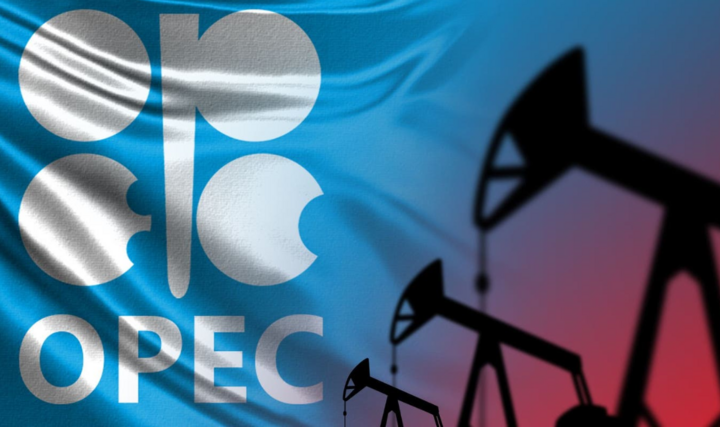 Giá dầu tăng sau quyết định của OPEC+