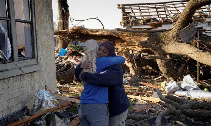 Bão lớn kèm lốc xoáy ở Mỹ khiến ít nhất 29 người chết