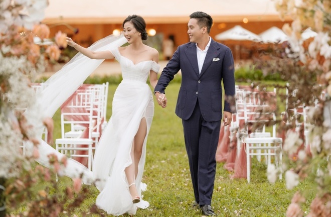 Cách phối đồ đi đám cưới thanh lịch và sang trọng