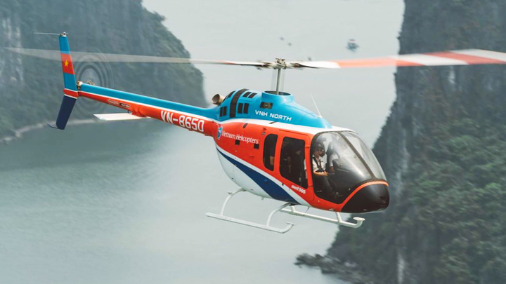 Tour trực thăng ngắm cảnh Hạ Long được bảo hiểm lên đến 700 tỷ đồng/vụ