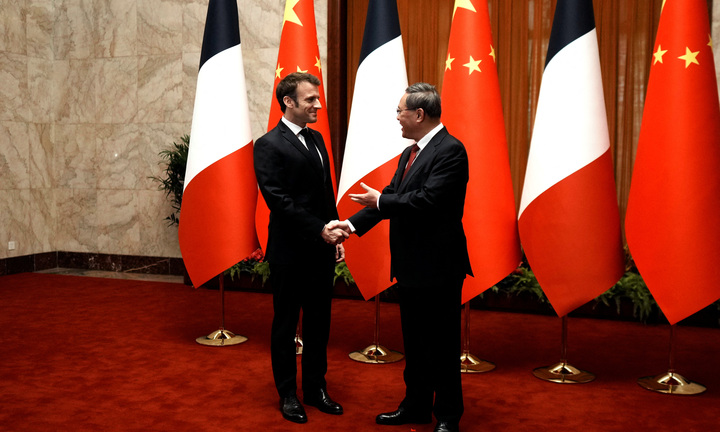 Tổng thống Pháp Macron hội đàm với Thủ tướng Trung Quốc Lý Cường