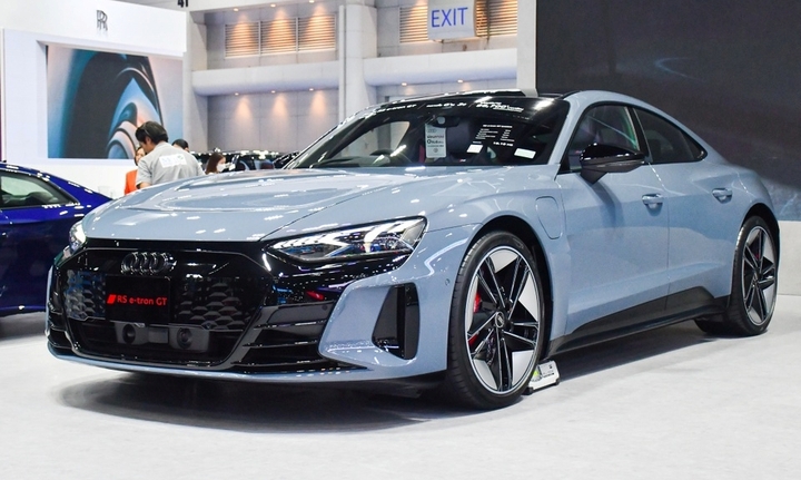 Chi tiết xe điện thể thao Audi RS e-tron GT sắp bán tại Việt Nam