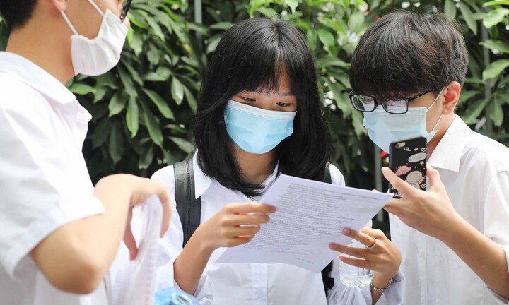 Có nên cộng điểm ưu tiên cho học sinh giỏi cấp tỉnh khi thi vào lớp 10?