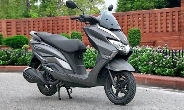 3 mẫu xe tay ga cá tính dành cho nam giới