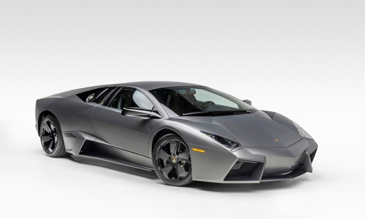 Lamborghini Reventon 'sốt' giá, 1,6 triệu USD chưa phải con số cuối cùng