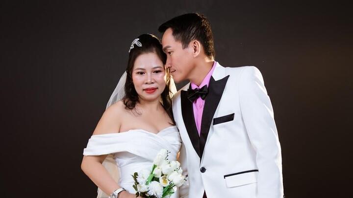 Cặp đôi U50 quyết định về chung nhà chỉ sau nửa tháng gặp nhau tại ‘Hẹn ăn trưa’