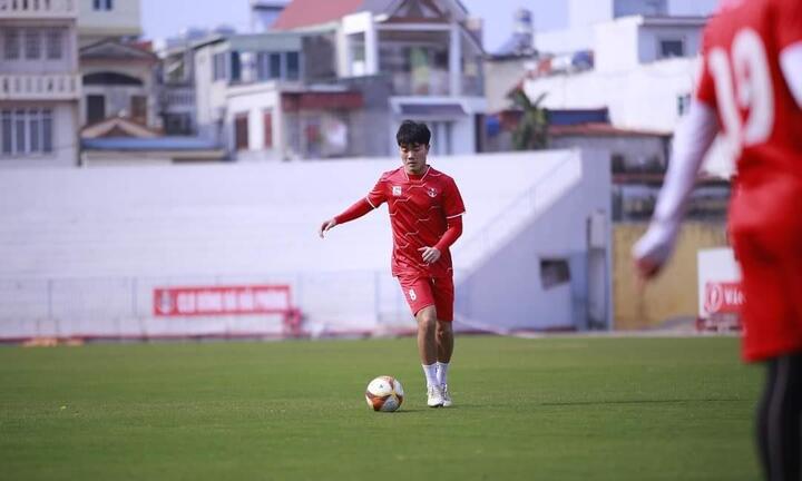 Xuân Trường lần đầu xuất hiện trong đội hình chính thức của Hải Phòng FC