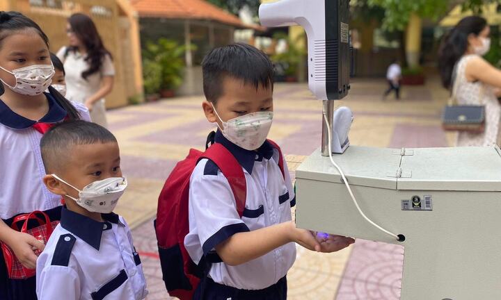 Sở GD&ĐT TP.HCM chỉ đạo khẩn biện pháp phòng dịch COVID-19