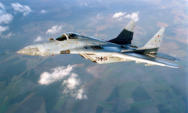 Tại sao Ba Lan cần Đức cấp phép gửi MiG-29 tới Ukraine?