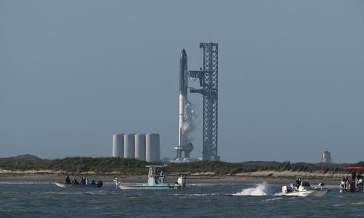 Tên lửa Starship lớn nhất thế giới phát nổ trong lần phóng thử đầu tiên