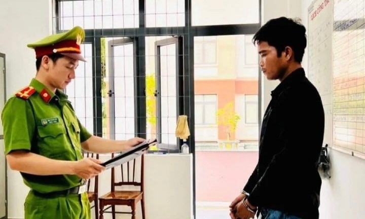 Phú Yên: Nghịch tử đánh cha ruột vì bị mắng suốt ngày ăn nhậu