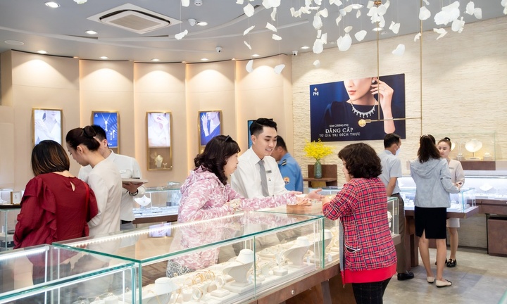 Xô đổ kỷ lục lợi nhuận theo quý, PNJ bỏ túi hơn 749 tỷ đồng 