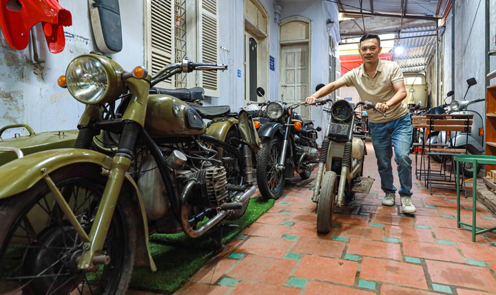 Choáng ngợp với kho xe cổ của chàng trai Hà thành