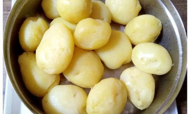 Những người không nên ăn khoai tây