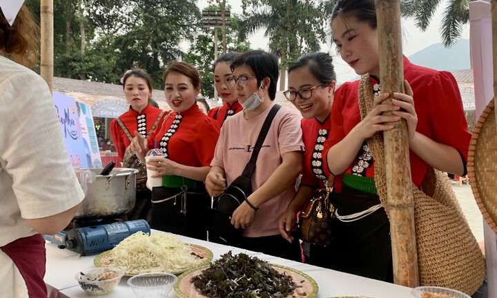 Bình Định: Giao lưu văn hoá ẩm thực ba miền Bắc – Trung – Nam