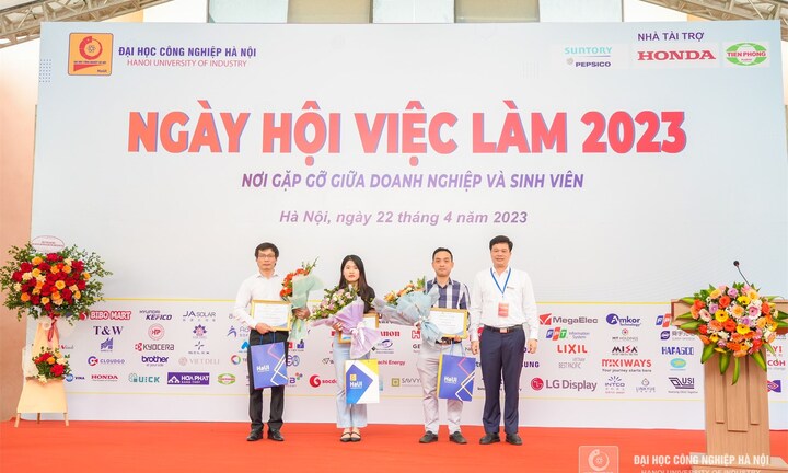 Gần 5.000 cơ hội việc làm cho sinh viên tại Ngày hội việc làm 2023