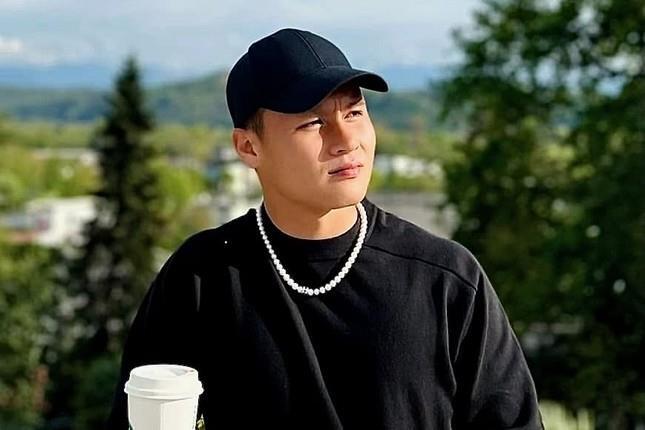 Người đại diện ngầm ám chỉ Quang Hải sắp chia tay Pau FC