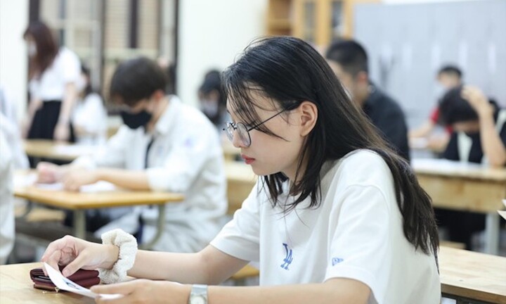 Top 10 trường điểm chuẩn vào lớp 10 cao nhất Hà Nội 5 năm qua