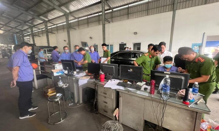 Bắt khẩn cấp Giám đốc Trung tâm Đăng kiểm xe cơ giới Đồng Nai
