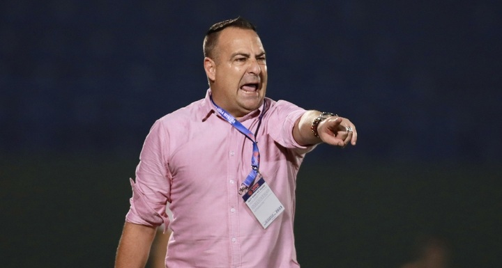 CLB Công an Hà Nội thanh lý hợp đồng với HLV Foiani