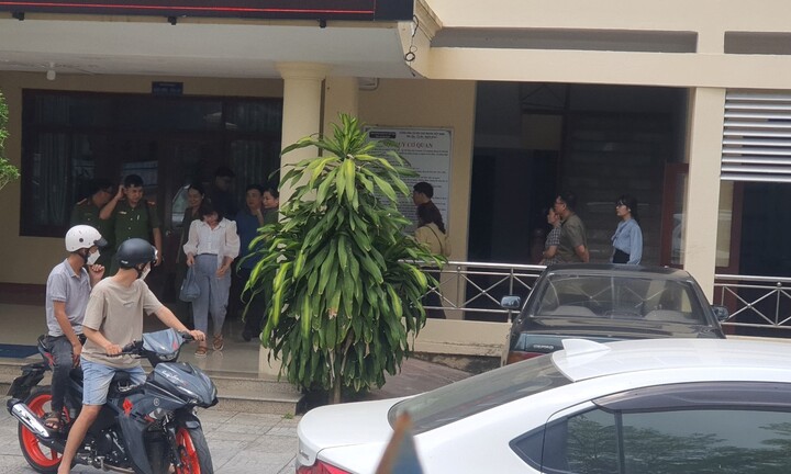 Khởi tố 3 cán bộ Văn phòng đăng ký đất đai Quảng Ngãi