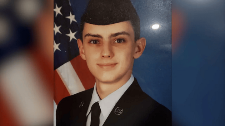 Bộ Tư pháp Mỹ đề nghị tiếp tục giam giữ nghi phạm làm lộ tài liệu Lầu Năm Góc