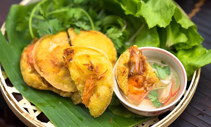 Hướng dẫn làm bánh tôm Hồ Tây tại nhà, ăn là nghiền