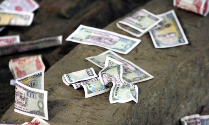 Những đồ vật tuyệt đối không mang ngoài đường về nhà kẻo rước họa