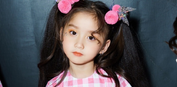 Emily Nhã Uyên đoạt giải 'Người mẫu nhí xuất sắc nhất' tại Thượng Hải