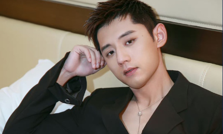 Bán clip nóng của Cảnh Điềm, Trương Kế Khoa bị cắt sóng 