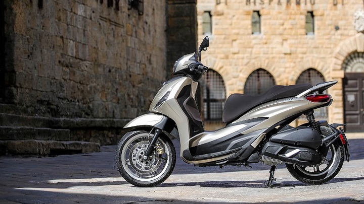 Bảng giá xe máy hãng Piaggio mới nhất tháng 5/2023