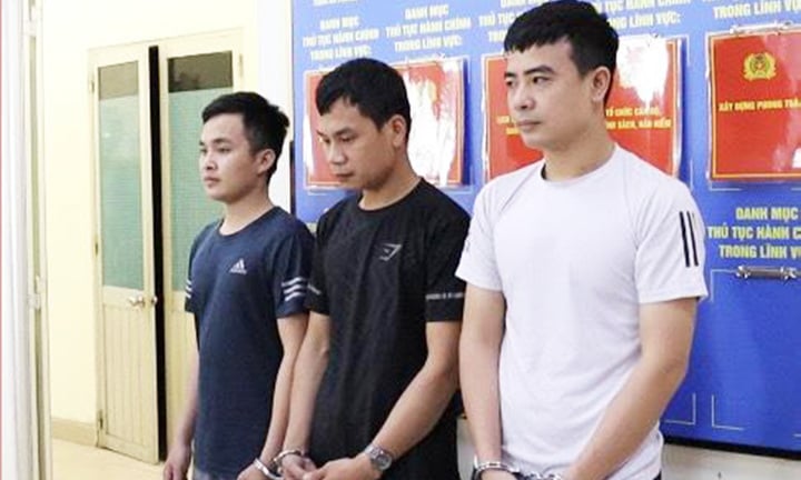Ho Chi Minh City police arrested five young men for usurious lending.