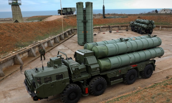 Nga bắn hạ 2 tên lửa đạn đạo Ukraine phóng vào Crimea