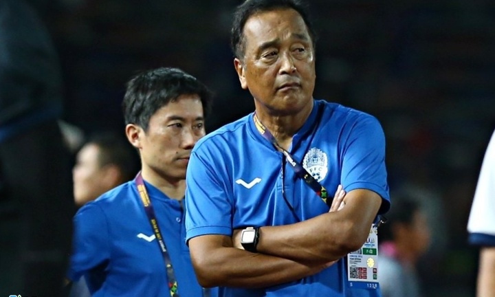 HLV Campuchia: Cầu thủ bị áp lực từ khán giả